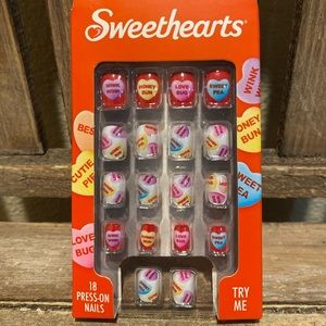 Valentine Sweethearts Press On Nail Set 18 Ct, Age 8+, Love Bug, Sweat Pea